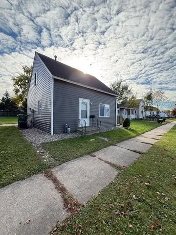 $169,900 | 1810 1st Avenue Southeast, Austin, MN 55912