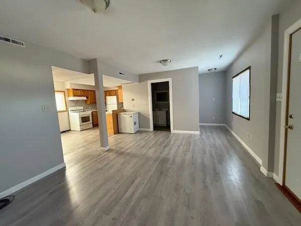 $134,900 | 1810 1st Avenue Southeast, Austin, MN 55912