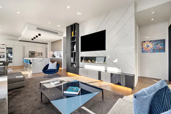 $3,500,000 | 210 Lavaca Street, Unit 2301, Austin, TX 78701
