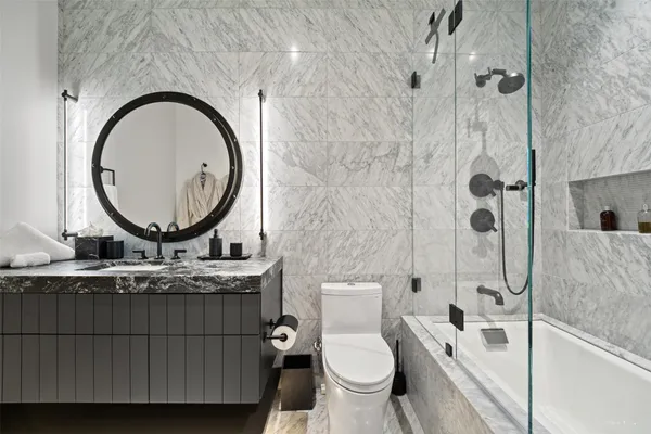 $3,500,000 | 210 Lavaca Street, Unit 2301, Austin, TX 78701