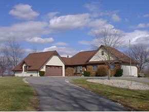 2105 Liberty Road Rochester, IN 46975 - Photo 1 of 6