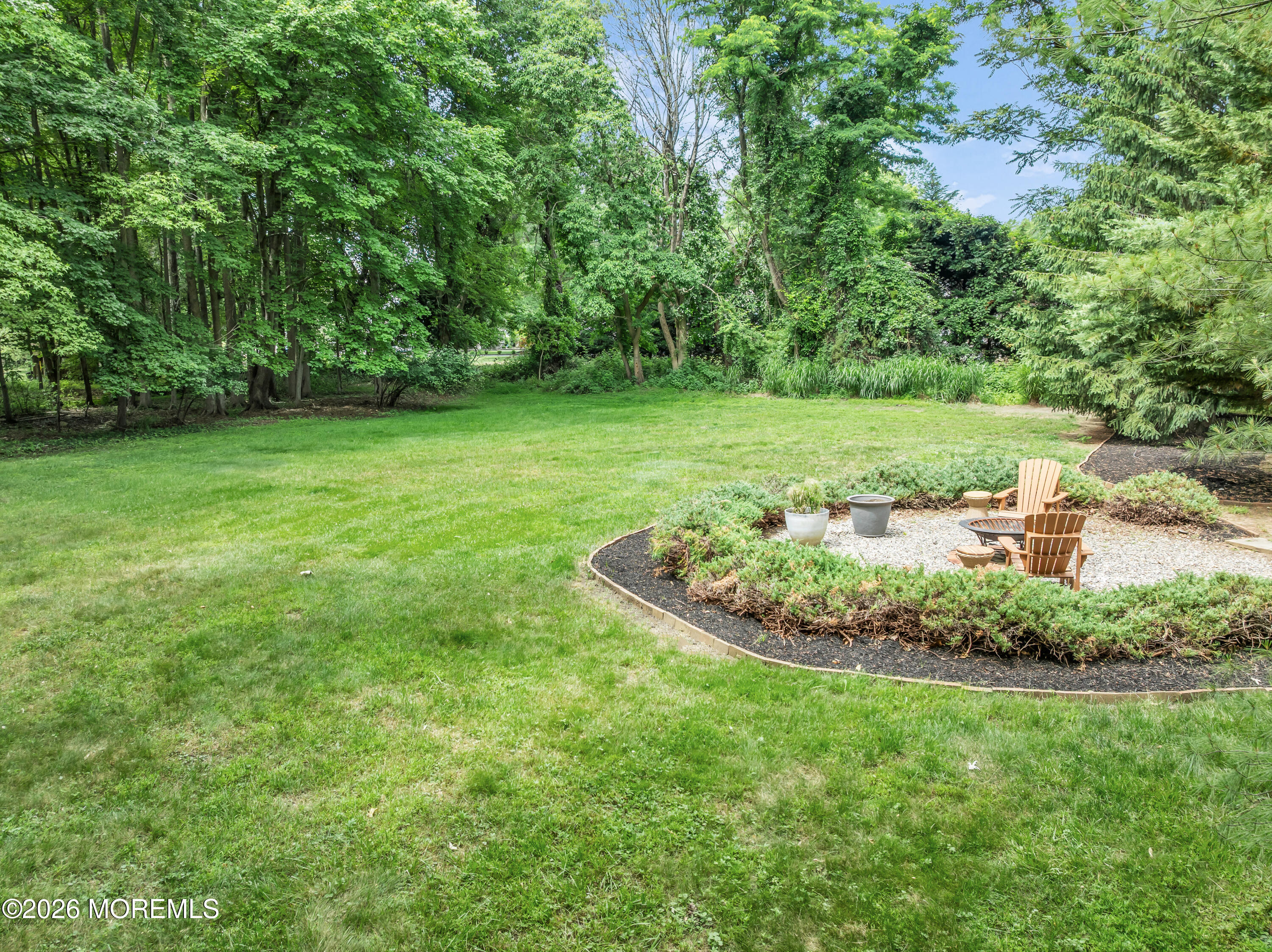 840 Nutswamp Road Red Bank, NJ 07701 - Photo 36 of 54 photos_high_resolution_HOMMATI437
