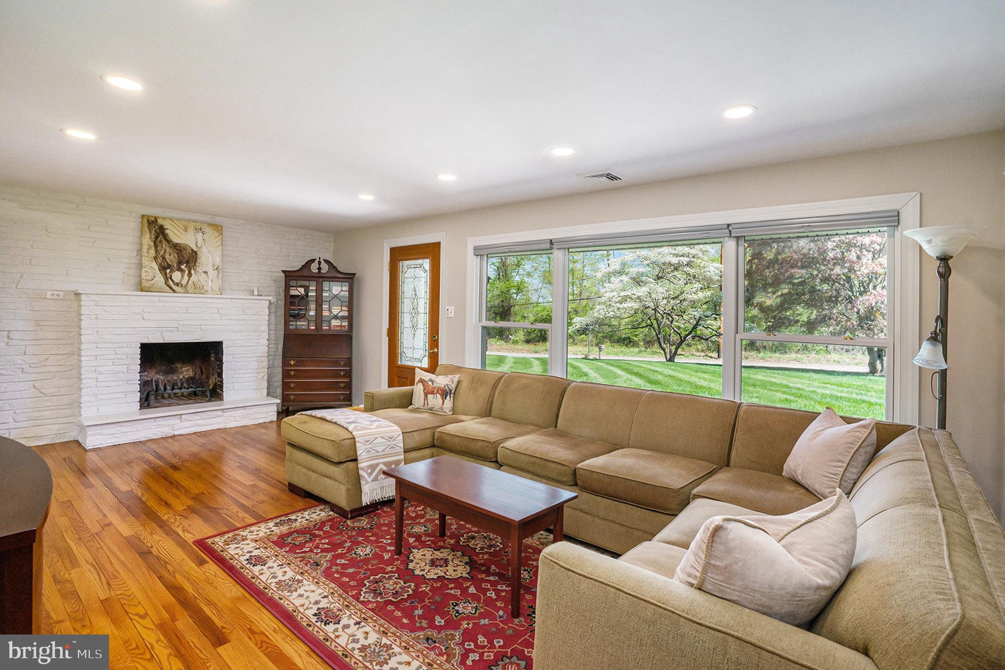 2966 Township Line Road Norristown, PA 19403 - Photo 3 of 29 Living Room