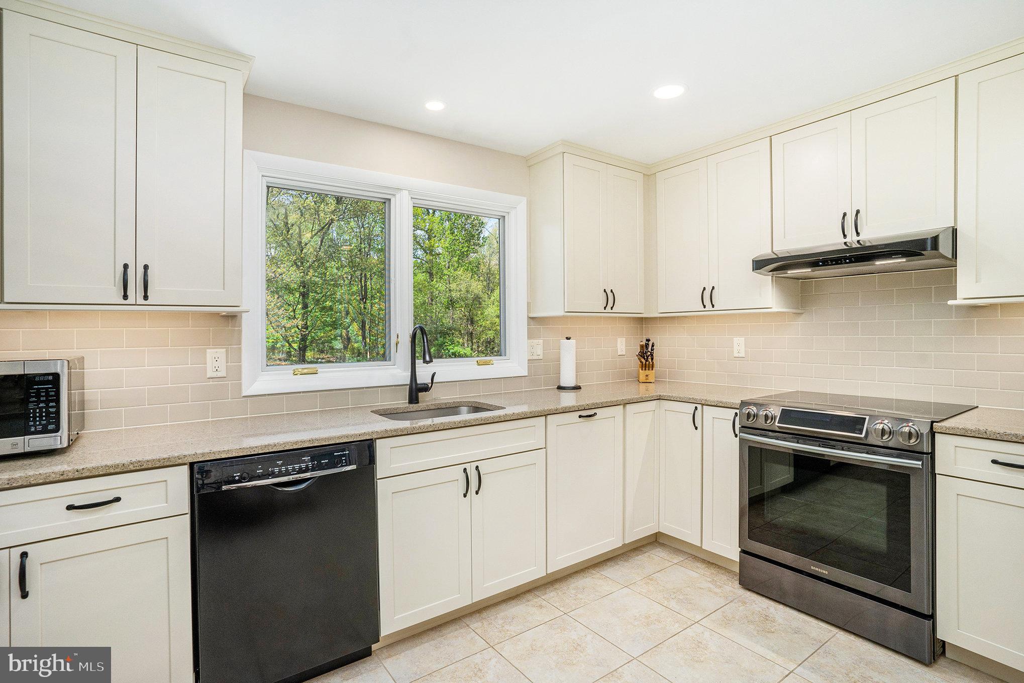 2966 Township Line Road Norristown, PA 19403 - Photo 9 of 29 Kitchen