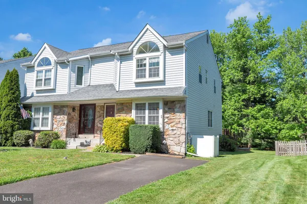 $439,000 | 24 Pearl Drive, Doylestown, PA 18901