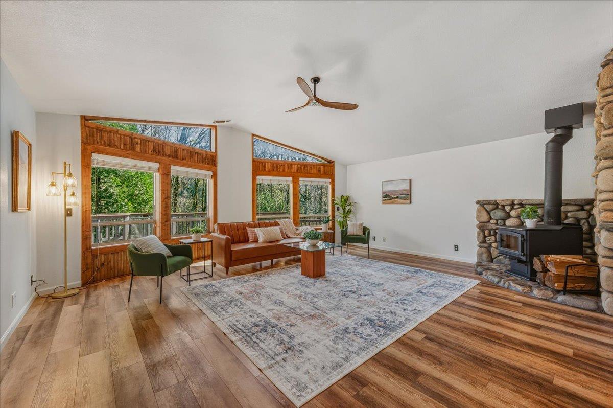 16243 Behr Mountain Road Grass Valley, CA 95945 - Photo 8 of 60