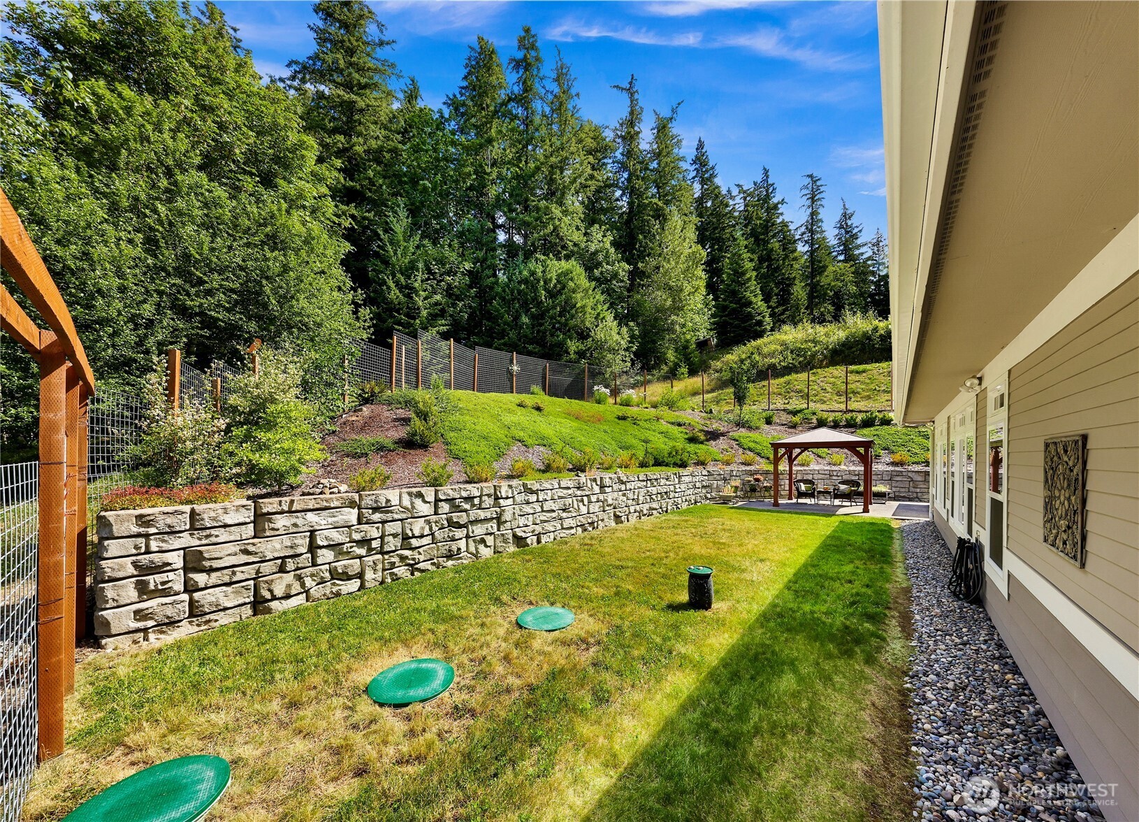 1560 Rocky Road Bellingham, WA 98226 - Photo 35 of 39