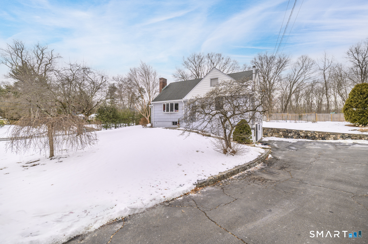 63 Alpine Street Stamford, CT 06905 - Photo 19 of 22 a view of outdoor space yard and basketball court
