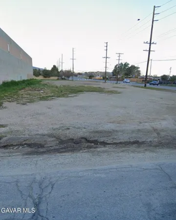 $70,000 | 38773 9th Street East, Palmdale, CA 93550