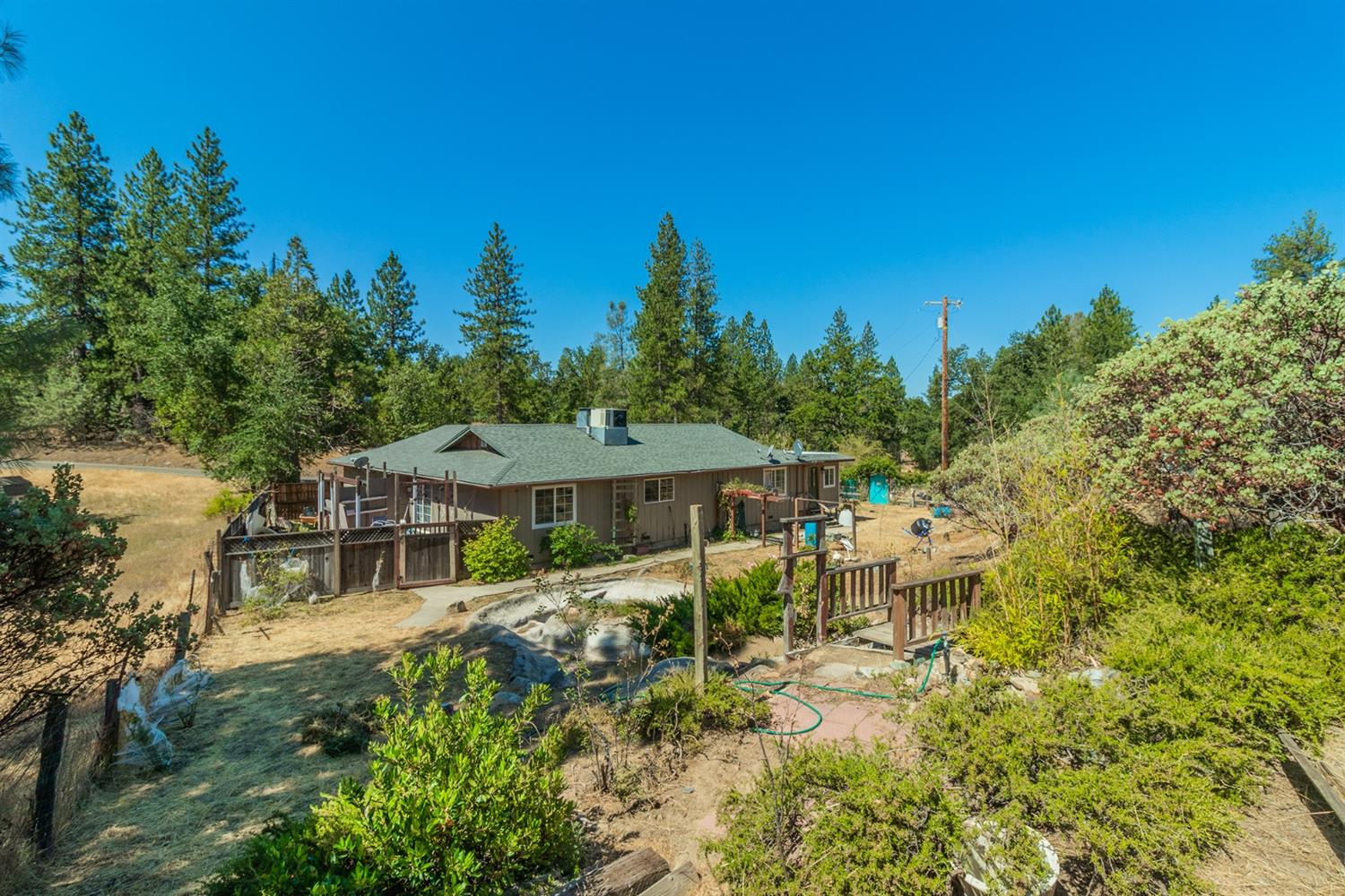 3600 Triangle Road Mariposa, CA 95338 - Photo 19 of 22