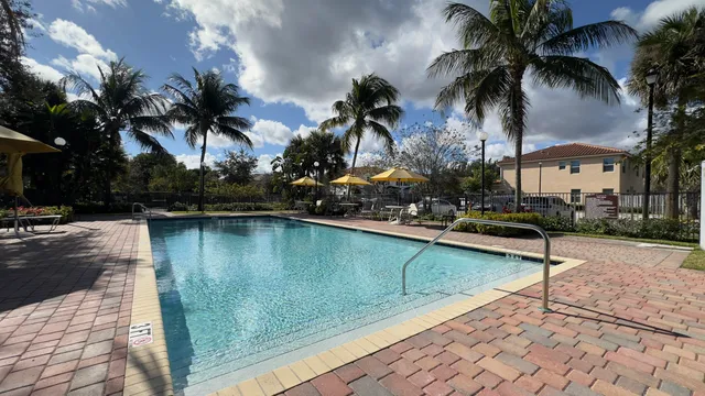$2,595 | 5349 Ashley River Road, West Palm Beach, FL 33417