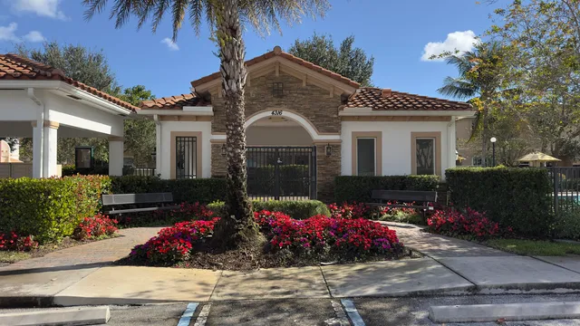 $2,595 | 5349 Ashley River Road, West Palm Beach, FL 33417