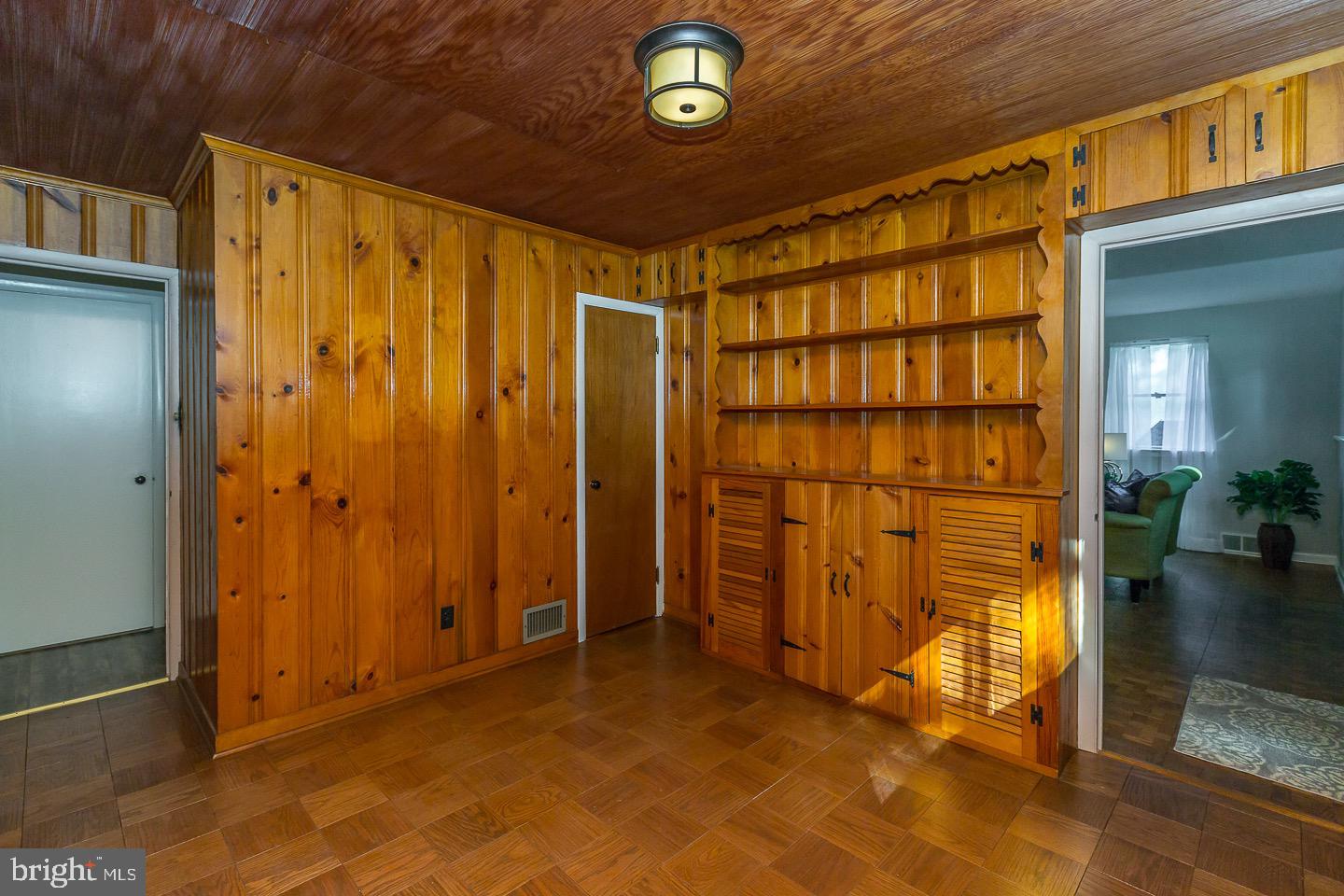 1312 Edgewood Road Havertown, PA 19083 - Photo 15 of 32