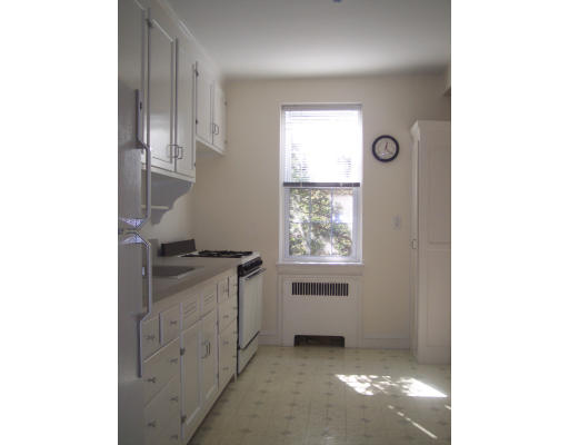 14 Ware Street, Unit 24 Cambridge, MA 02138 - Photo 3 of 10