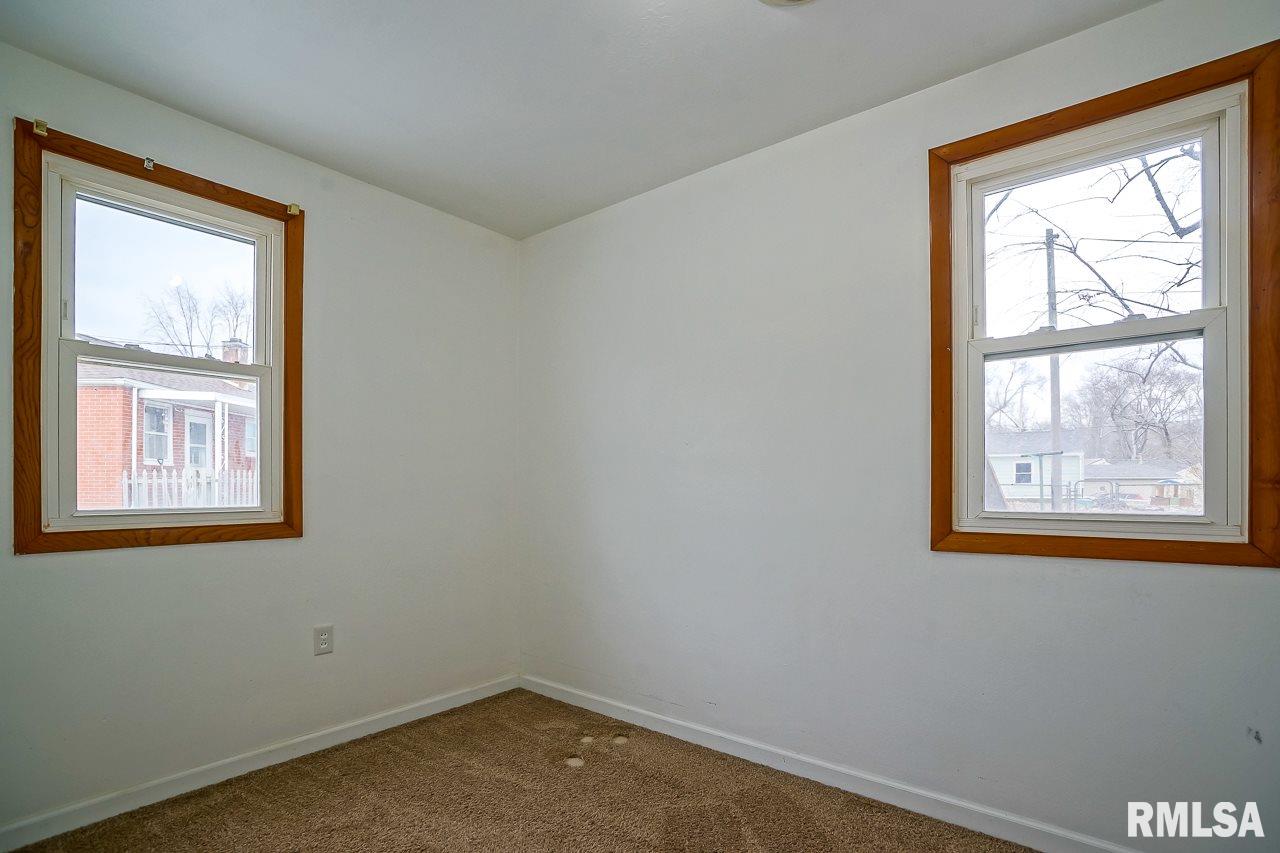 203 Rogers Road Marquette Heights, IL 61554 - Photo 21 of 36 Gallery Image 21