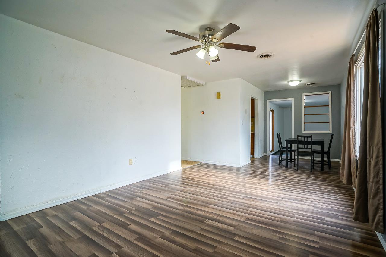 203 Rogers Road Marquette Heights, IL 61554 - Photo 4 of 36 Gallery Image 4