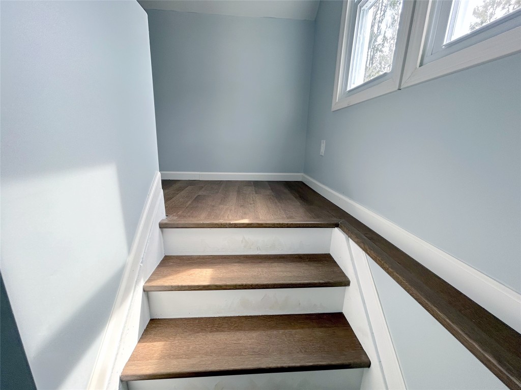 49 Wallace Road Binghamton, NY 13905 - Photo 16 of 30