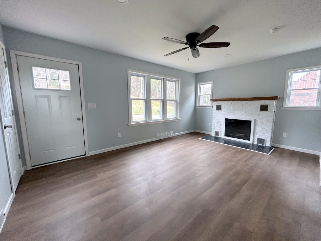 49 Wallace Road Binghamton, NY 13905 - Photo 3 of 30