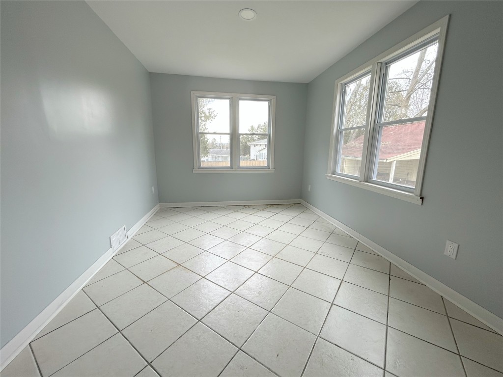 49 Wallace Road Binghamton, NY 13905 - Photo 8 of 30