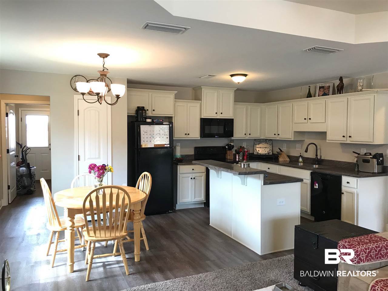 1546 Majesty Loop Foley, AL 36535 - Photo 6 of 17 Kitchen/Dinning View