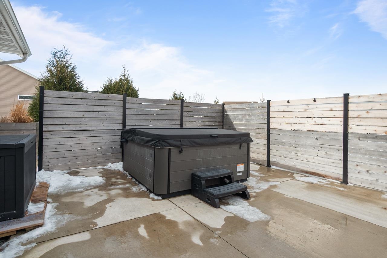 W5598 Hoelzel Way Appleton, WI 54915 - Photo 53 of 64