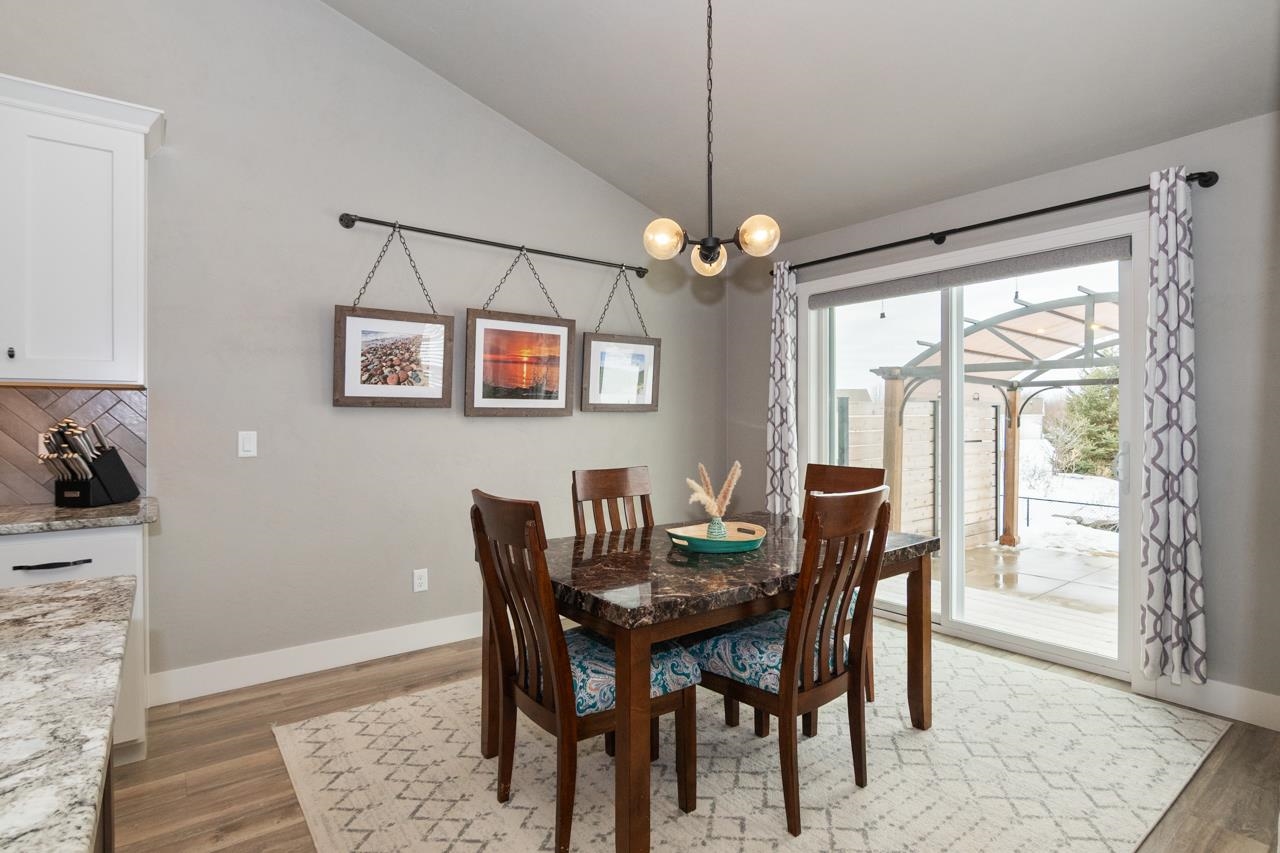 W5598 Hoelzel Way Appleton, WI 54915 - Photo 10 of 64