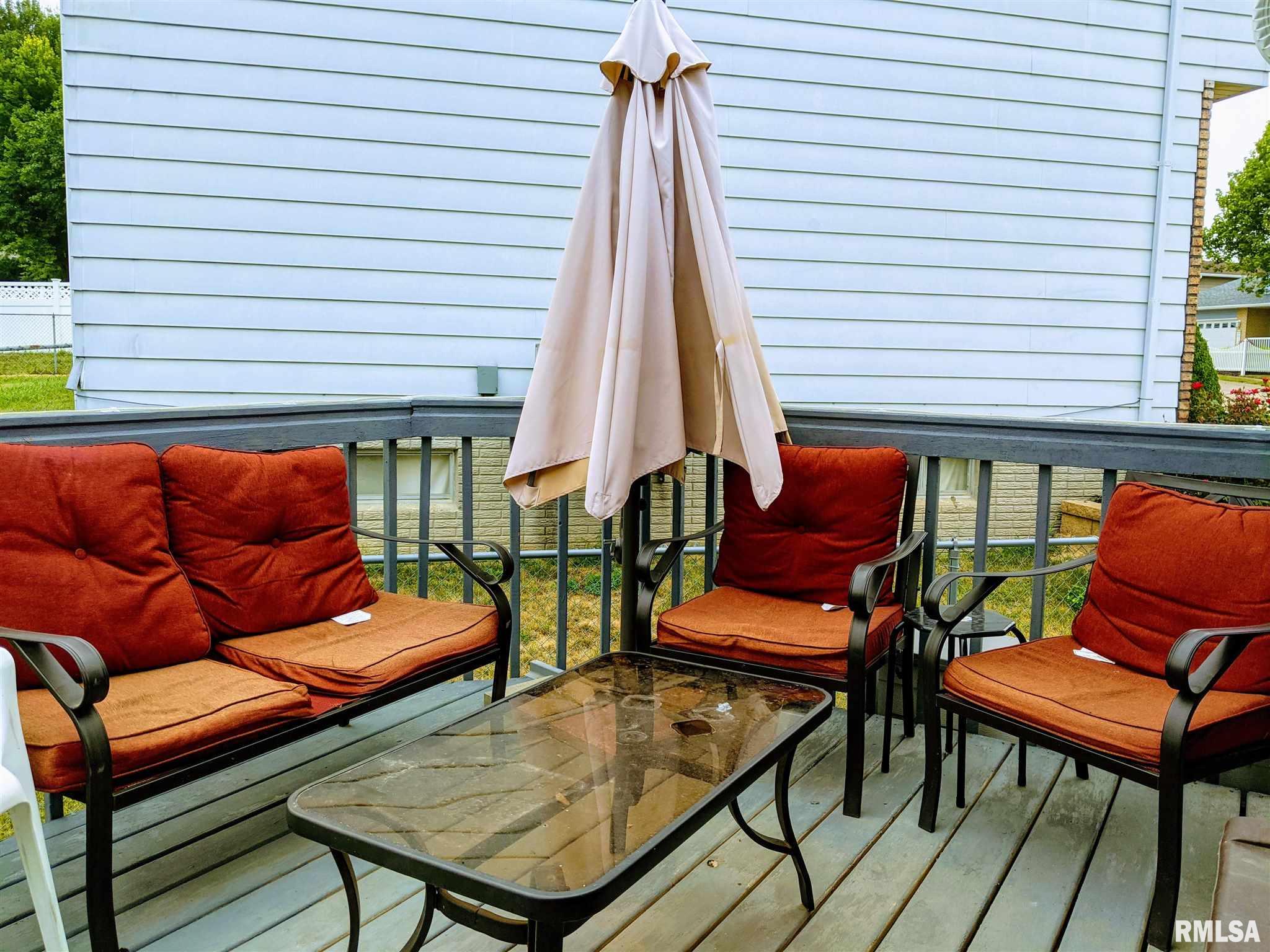 3404 Ridge Court Davenport, IA 52806 - Photo 23 of 28 Gallery Image 23
