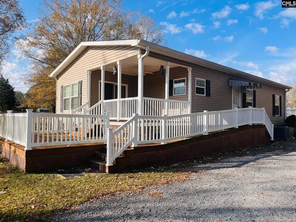 $415,000 | 139 Harbors End Drive, Saluda, SC 29138