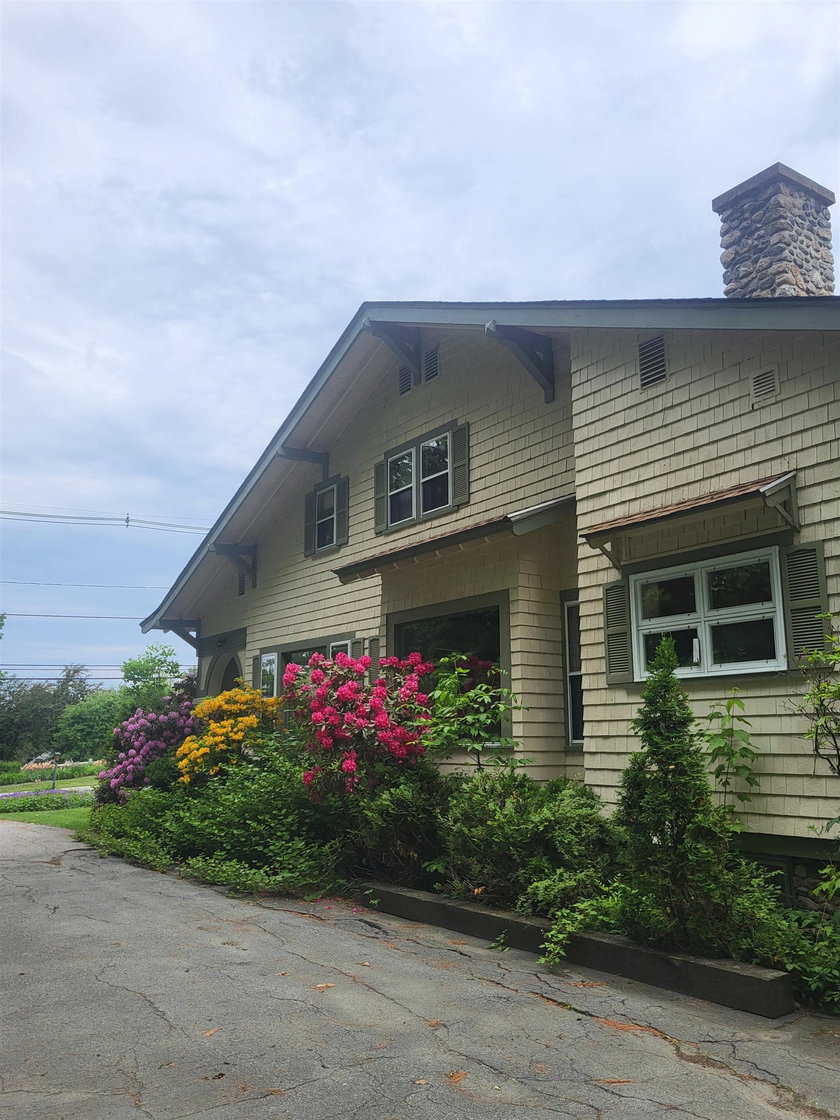 2480 Main Street Bethlehem, NH 03574 - Photo 4 of 57