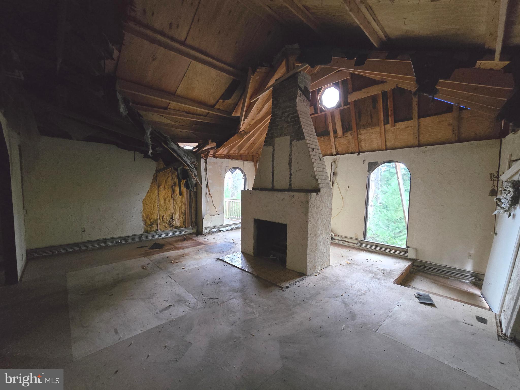 11 Spruce Road Newtown Square, PA 19073 - Photo 17 of 35 a view of empty room with wooden floor