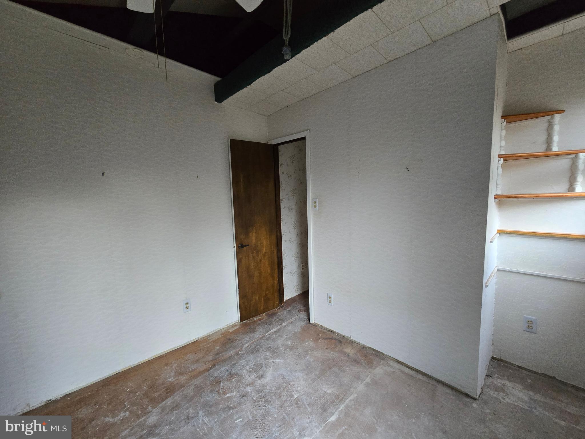 11 Spruce Road Newtown Square, PA 19073 - Photo 27 of 35 a view of an empty room