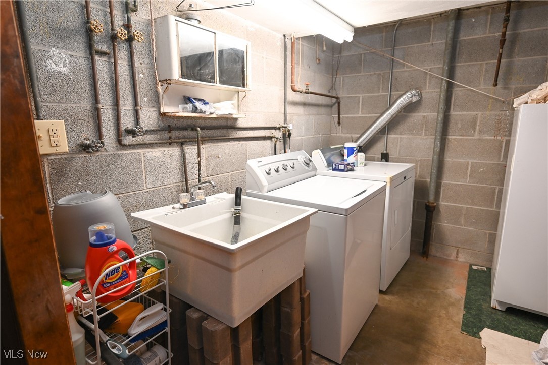 2620 Snow Road Cleveland, OH 44134 - Photo 25 of 29