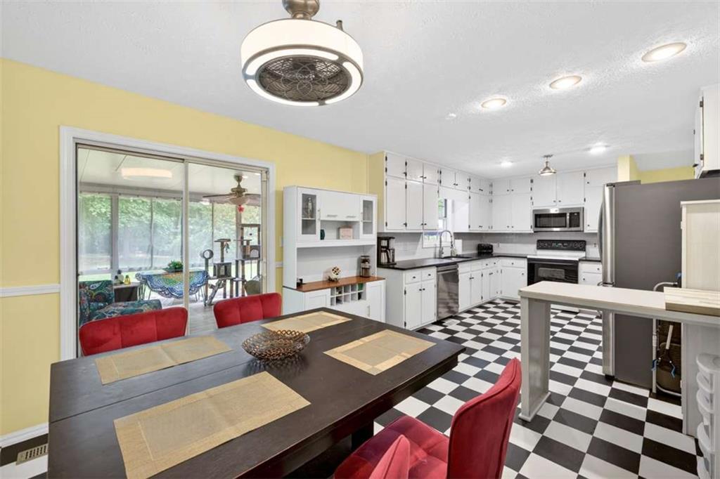 483 Harry McCarty Road Bethlehem, GA 30620 - Photo 13 of 68