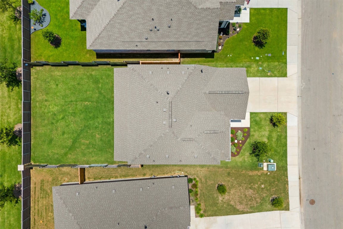 1009 Dog Iron Street Georgetown, TX 78633 - Photo 27 of 39 an aerial view of a house with a yard