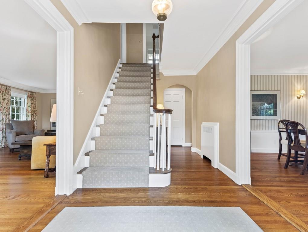 28 Boulder Road Wellesley, MA 02481 - Photo 4 of 21 Gallery Image 4