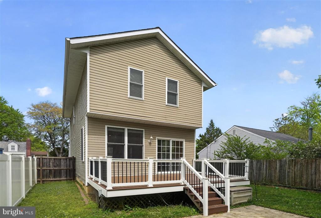 1604 Oriole Road Edgewater, MD 21037 - Photo 2 of 29 Gallery Image 2