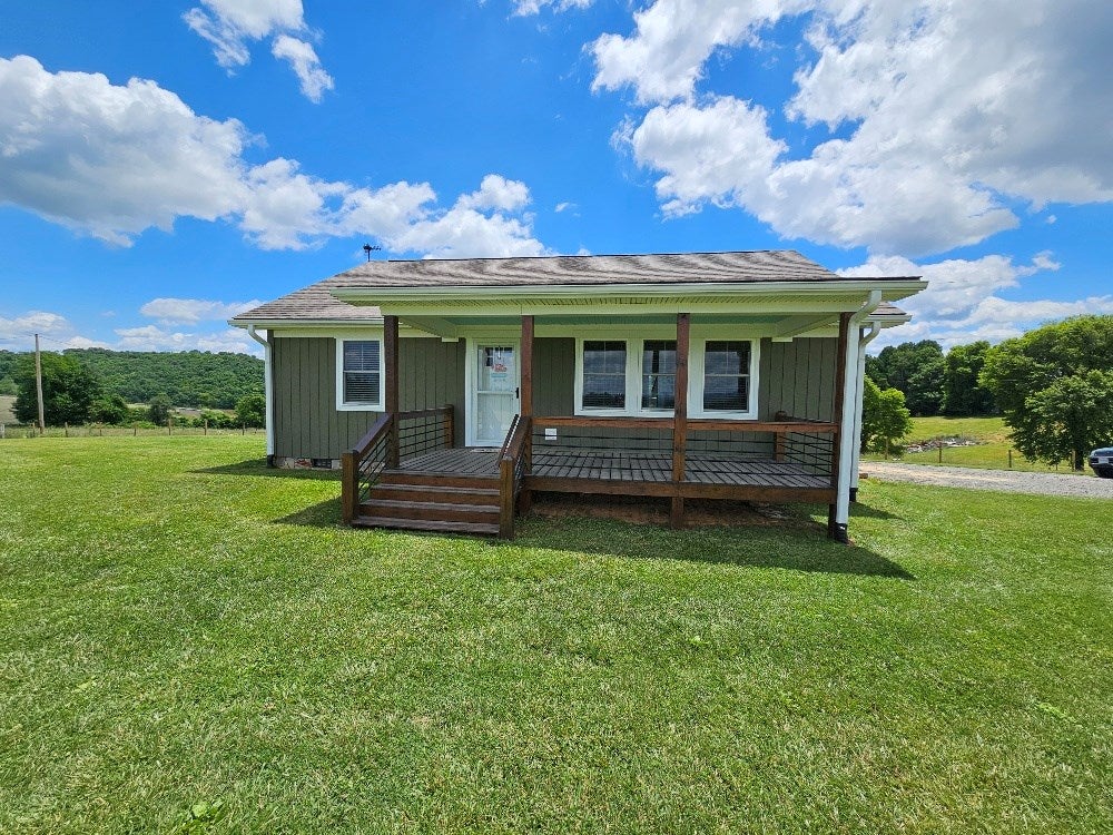 539 Crestview Road Galax, VA 24333 - Photo 13 of 46 Gallery Image 13