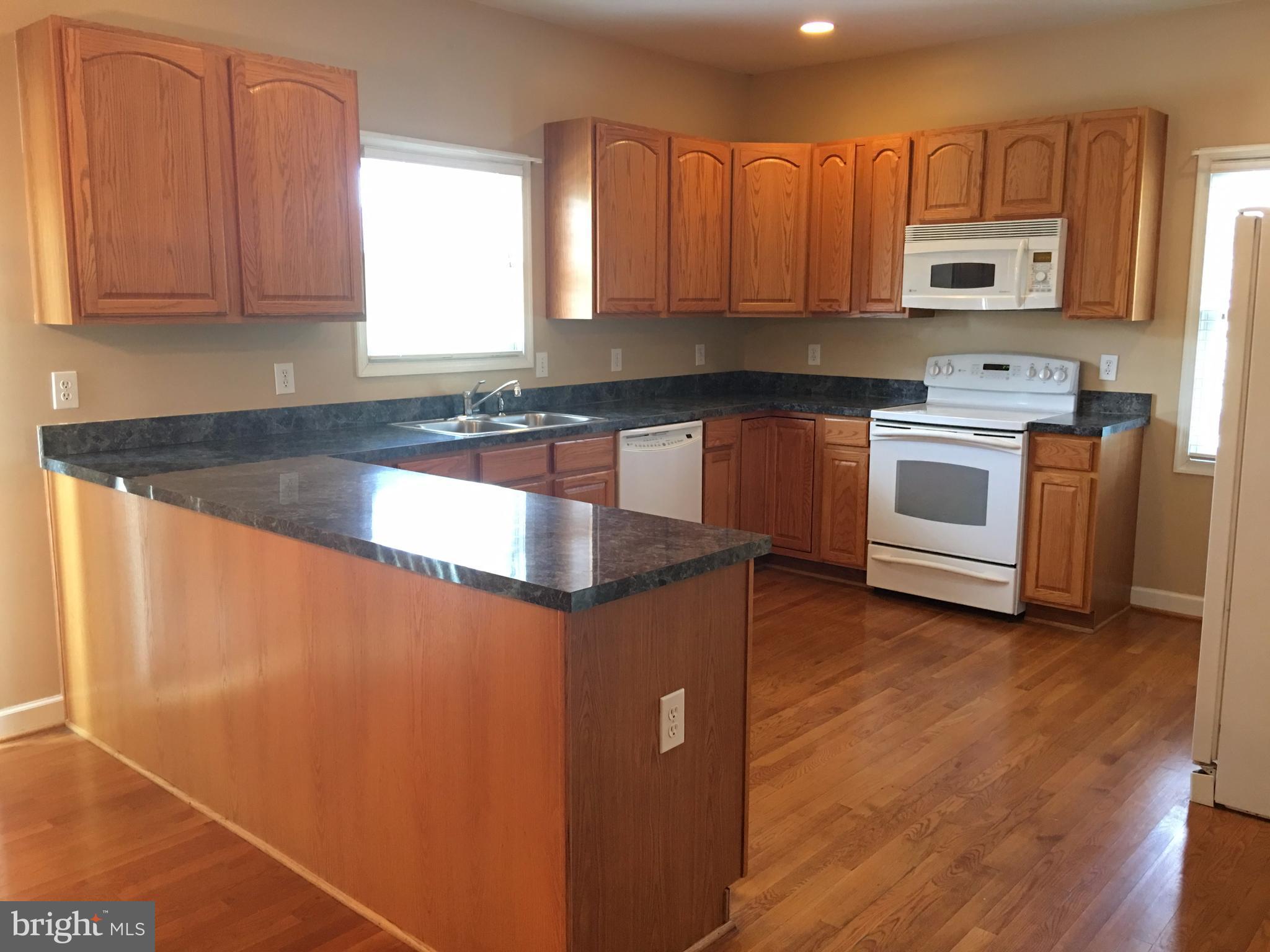 2281 Freezeland Road Linden, VA 22642 - Photo 9 of 23 Kitchen