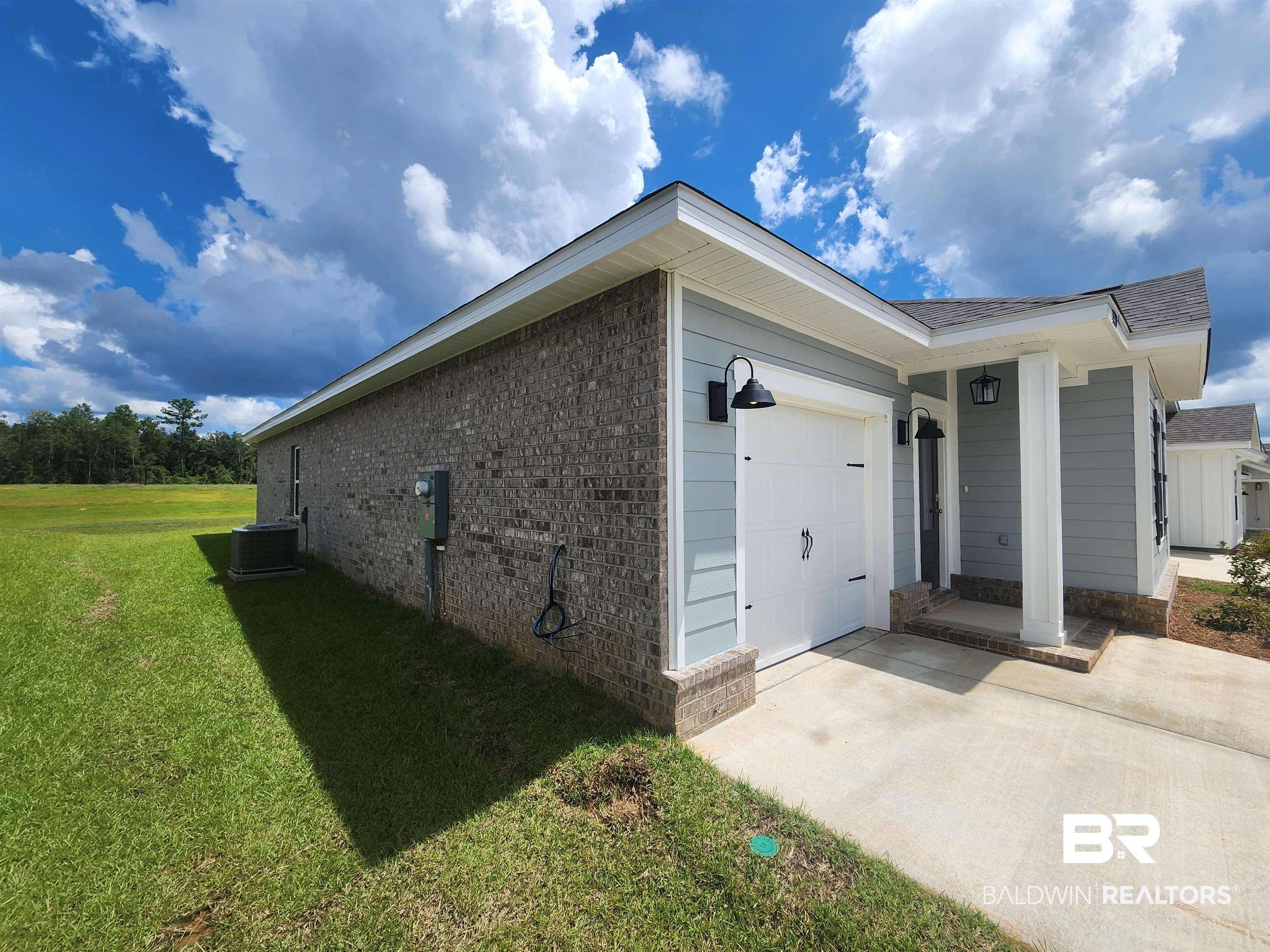 12860 Patriot Way Daphne, AL 36527 - Photo 3 of 34