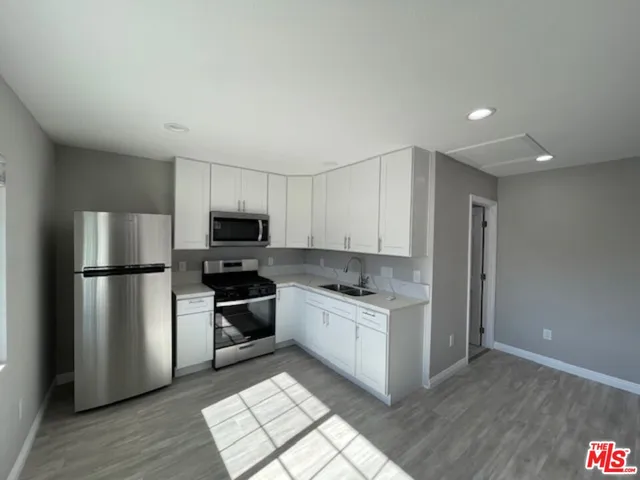 $1,765 | 2615 Elizondo Avenue, Unit 2, Simi Valley, CA 93065