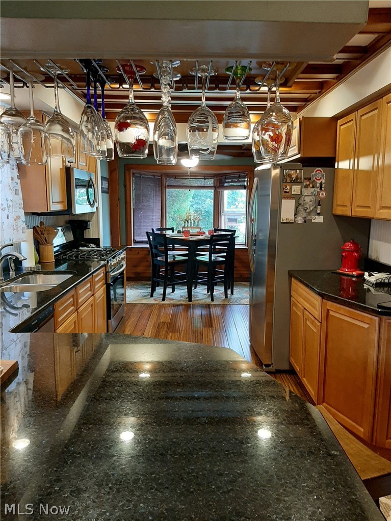 4004 Riveredge Road Cleveland, OH 44111 - Photo 8 of 34 Gallery Image 8