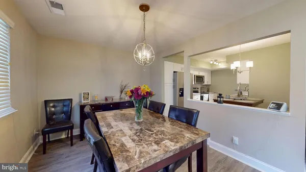 $269,900 | 115 East Kings Highway, Unit 325, Maple Shade, NJ 08052