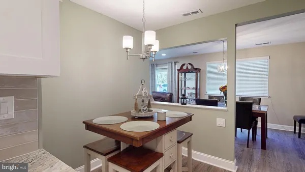 $269,900 | 115 East Kings Highway, Unit 325, Maple Shade, NJ 08052