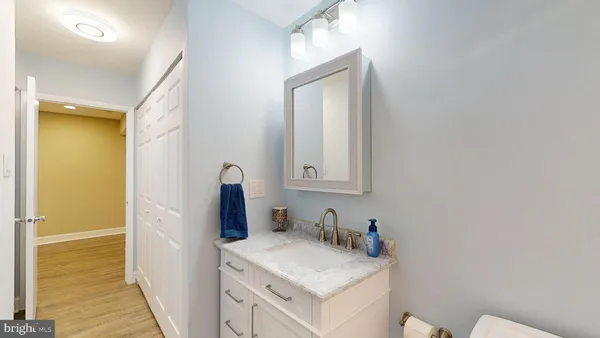 $269,900 | 115 East Kings Highway, Unit 325, Maple Shade, NJ 08052