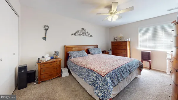 $269,900 | 115 East Kings Highway, Unit 325, Maple Shade, NJ 08052