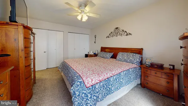 $269,900 | 115 East Kings Highway, Unit 325, Maple Shade, NJ 08052