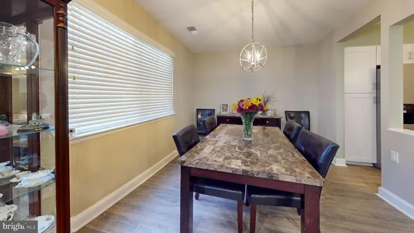 $269,900 | 115 East Kings Highway, Unit 325, Maple Shade, NJ 08052