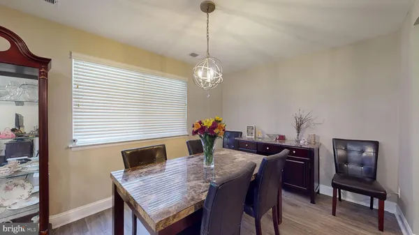$269,900 | 115 East Kings Highway, Unit 325, Maple Shade, NJ 08052