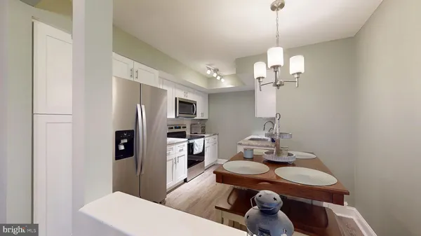 $269,900 | 115 East Kings Highway, Unit 325, Maple Shade, NJ 08052