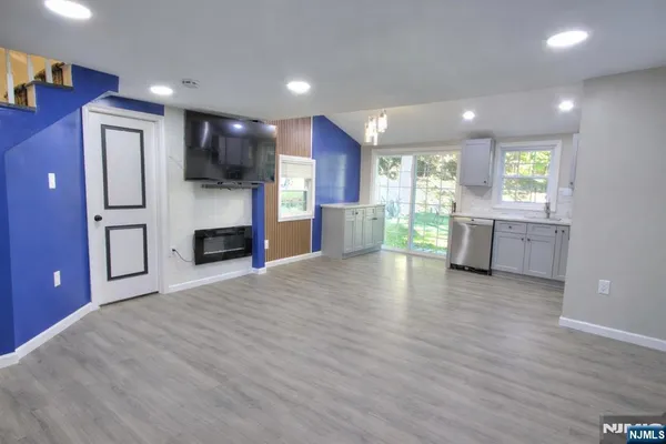 $445,000 | 31 Station Road, Denville, NJ 07834